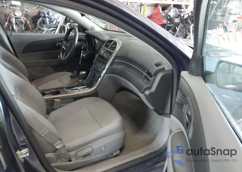 2013 Chevrolet Malibu 1Ls z USA, uszkodzony, nr VIN 1G11B5SAXDF195599